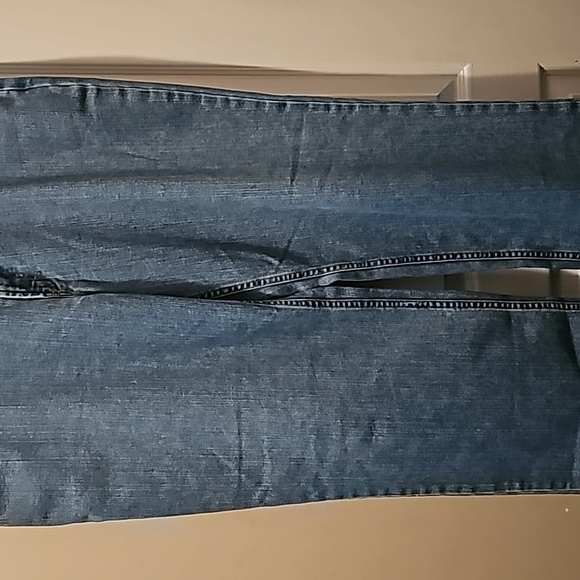 MENS PAIR OF BLUE JEANS - Picture 3 of 7